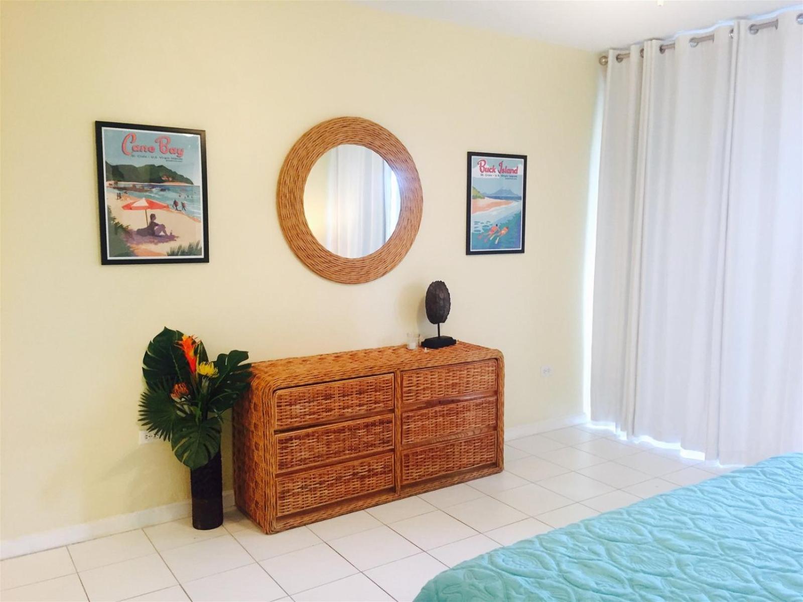 Located In Gated Community Of Pelican Cove Gorgeous Ocean Views Located In Mid Island Apartment Christiansted Exterior photo