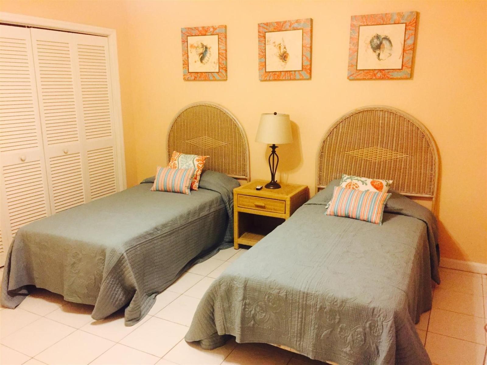 Located In Gated Community Of Pelican Cove Gorgeous Ocean Views Located In Mid Island Apartment Christiansted Exterior photo